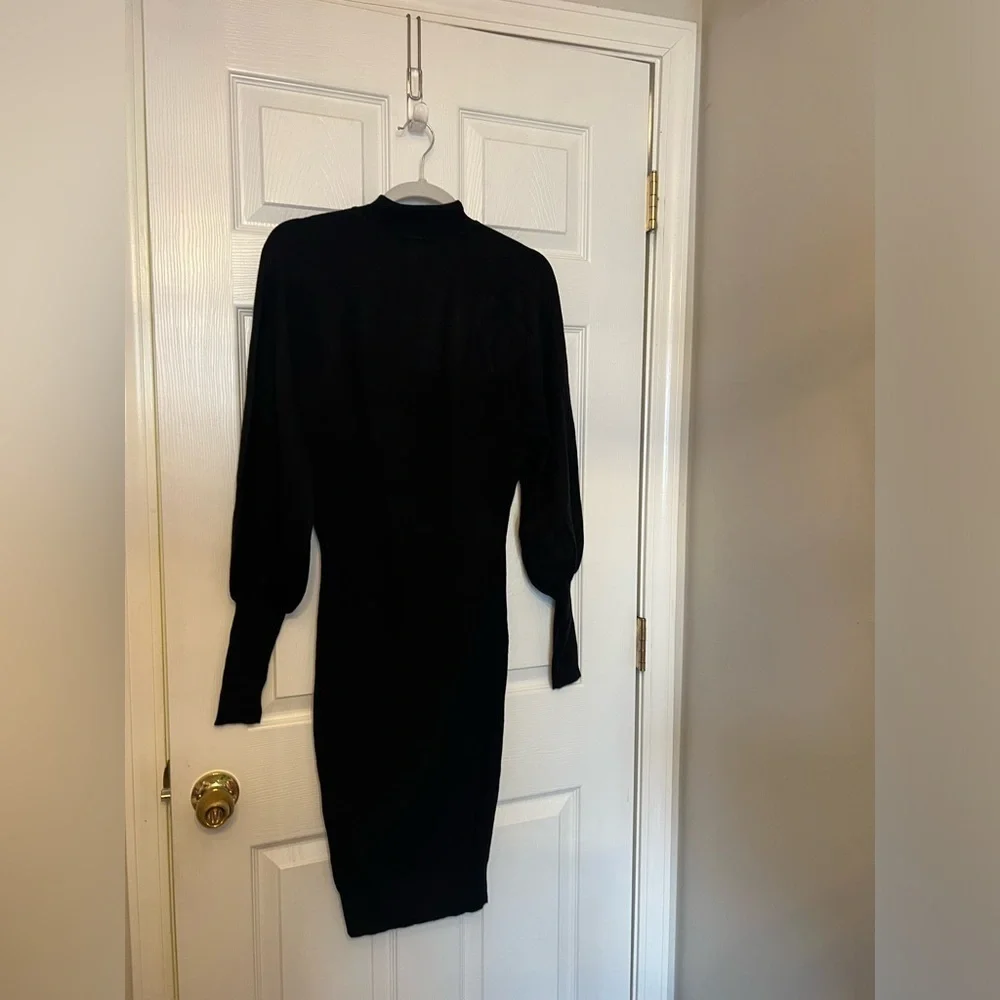 L'Academie The Jen Sweater Dress in Black - Picture 4 of 8